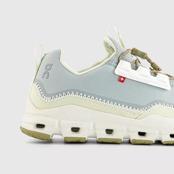 NWT On Cloud Cloudaway Ice Glacier Seedling Sneaker Lime Size 8 - Picture 2 of 5